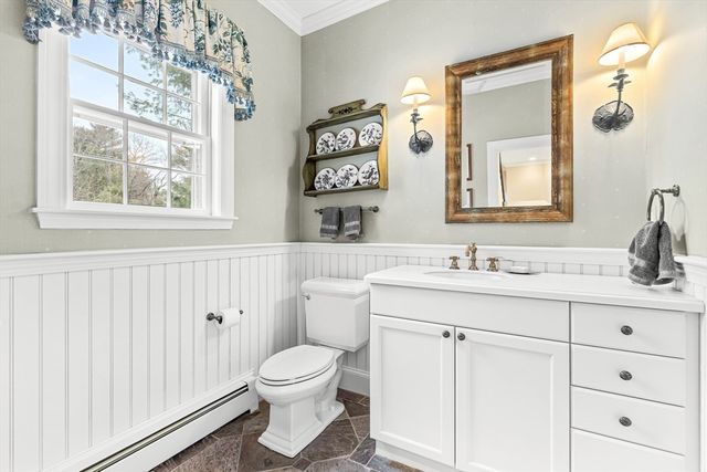 65 Woodcliff Rd, Wellesley, MA 02481