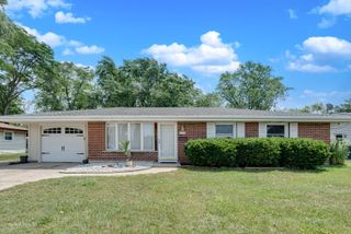 631 S Springinsguth Road, Schaumburg, IL 60193