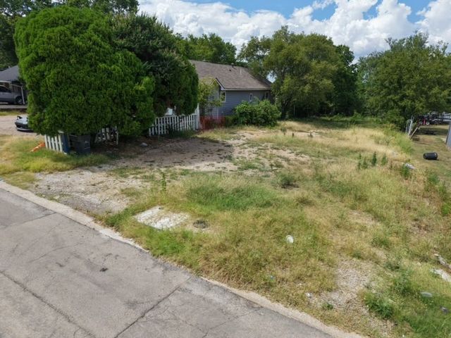 1629 Walmsley, Dallas, TX 75208