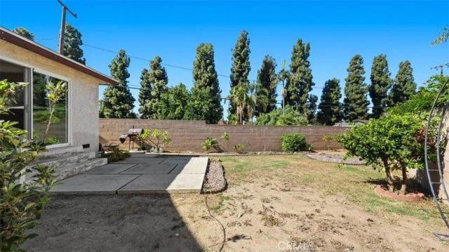 11740 Maple, Whittier, CA 90601