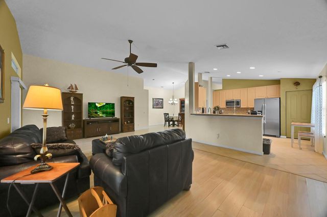 2870 SW Versailles Terrace, Stuart, FL 34997