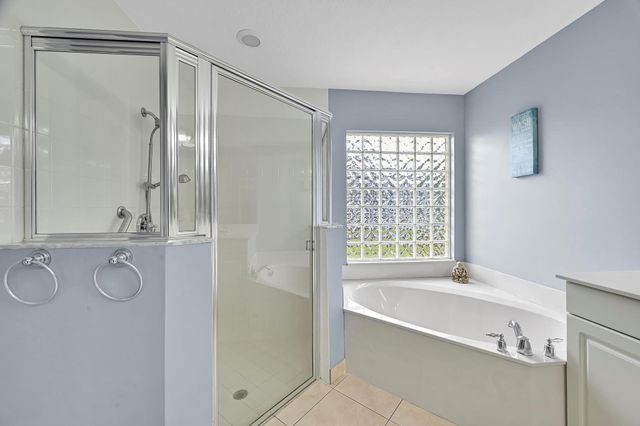 2870 SW Versailles Terrace, Stuart, FL 34997