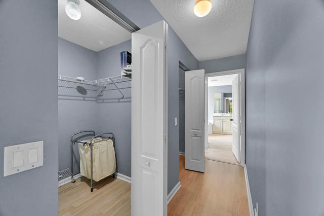 2870 SW Versailles Terrace, Stuart, FL 34997