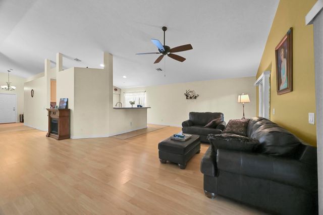 2870 SW Versailles Terrace, Stuart, FL 34997