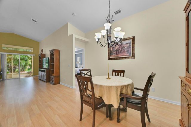 2870 SW Versailles Terrace, Stuart, FL 34997