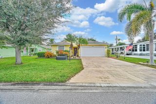 2870 SW Versailles Terrace, Stuart, FL 34997