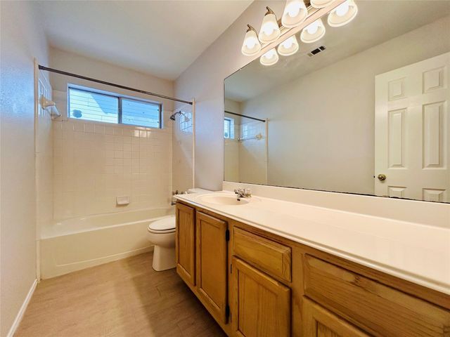 18001 Worley DR, Pflugerville, TX 78660