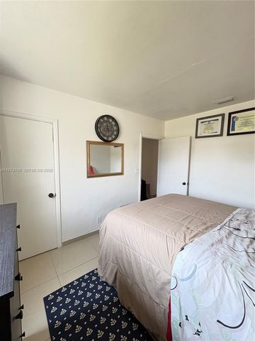 204 SW 7th Ave, Hallandale Beach, FL 33009