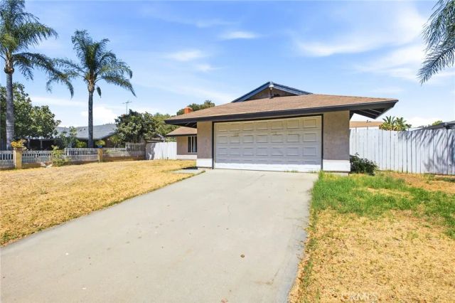 243 S Sutter, San Bernardino, CA 92410