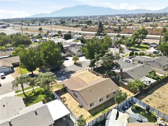 243 S Sutter, San Bernardino, CA 92410