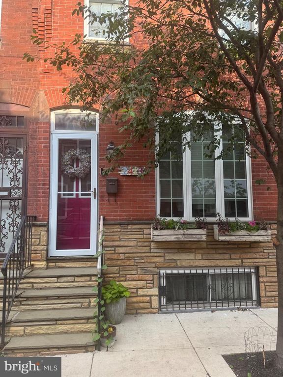 2413 S MOLE ST, Philadelphia, PA 19145