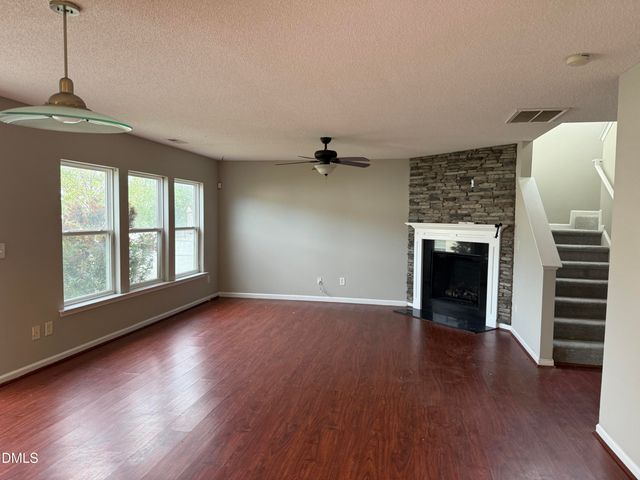 3133 Mackinac Island Lane, Raleigh, NC 27610