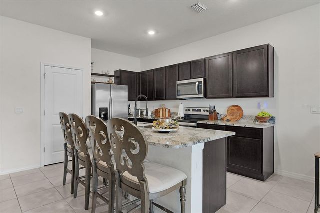 5349 PINECONE COURT, Wildwood, FL 34785