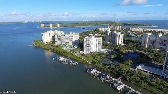4142 Bay Beach LN 302, Fort Myers Beach, FL 33931