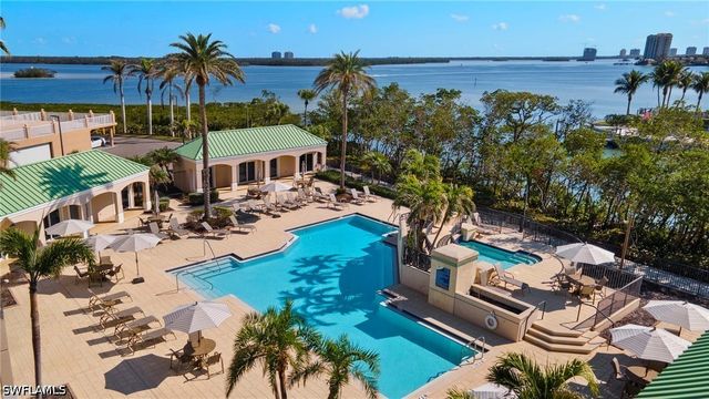 4142 Bay Beach LN 302, Fort Myers Beach, FL 33931