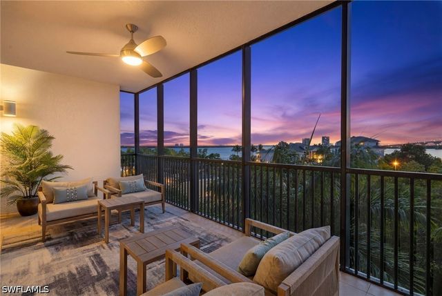 4142 Bay Beach LN 302, Fort Myers Beach, FL 33931