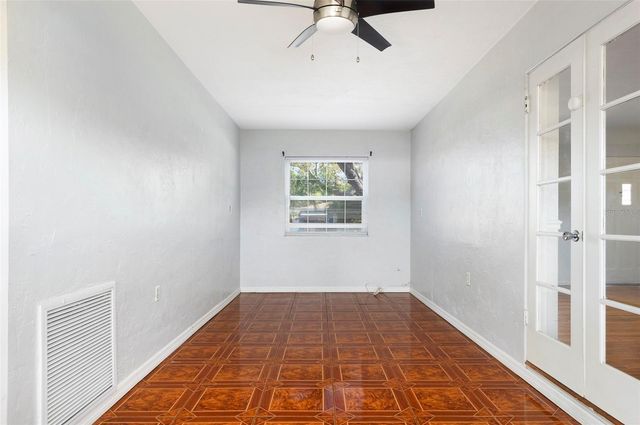 2900 LESLEE LAKE DRIVE N, St Petersburg, FL 33713