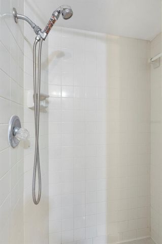 2900 LESLEE LAKE DRIVE N, St Petersburg, FL 33713