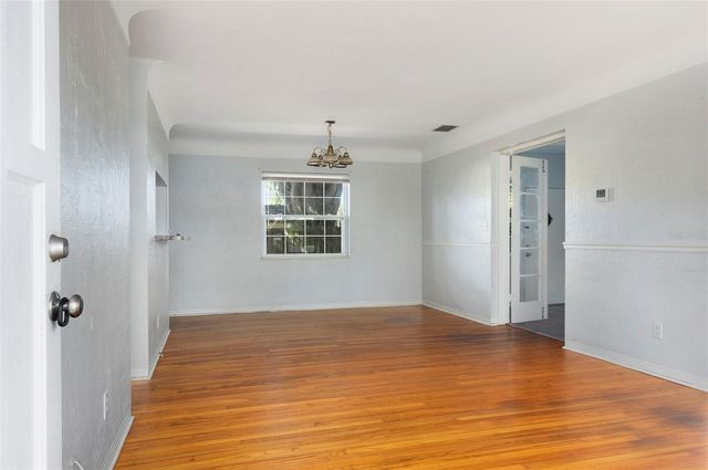 2900 LESLEE LAKE DRIVE N, St Petersburg, FL 33713