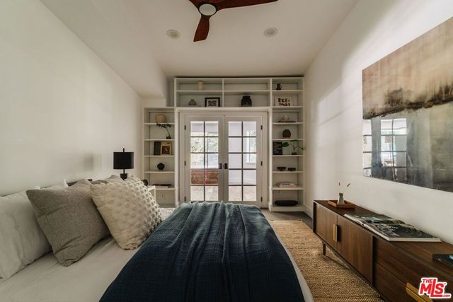 5813 El Canon Avenue, Woodland Hills, CA 91367