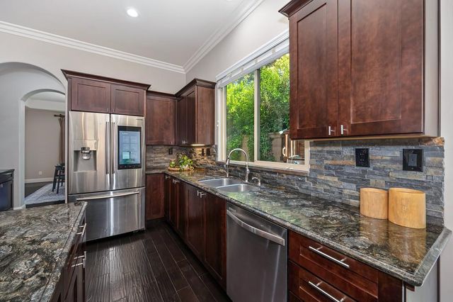 741 Fulton Ave, Sacramento, CA 95825