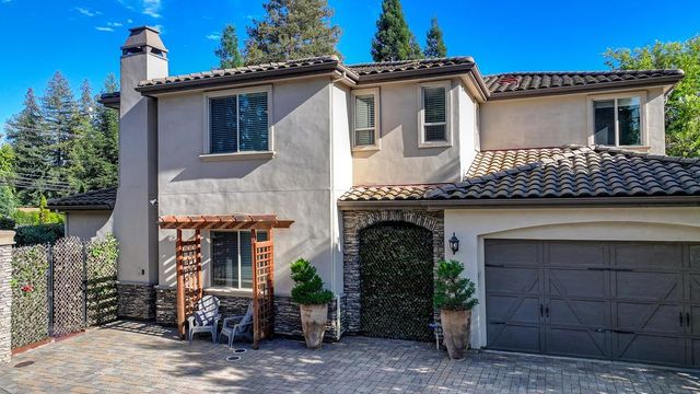 741 Fulton Ave, Sacramento, CA 95825