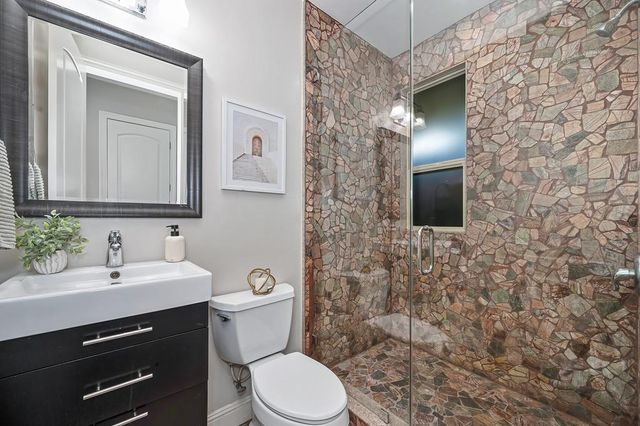741 Fulton Ave, Sacramento, CA 95825