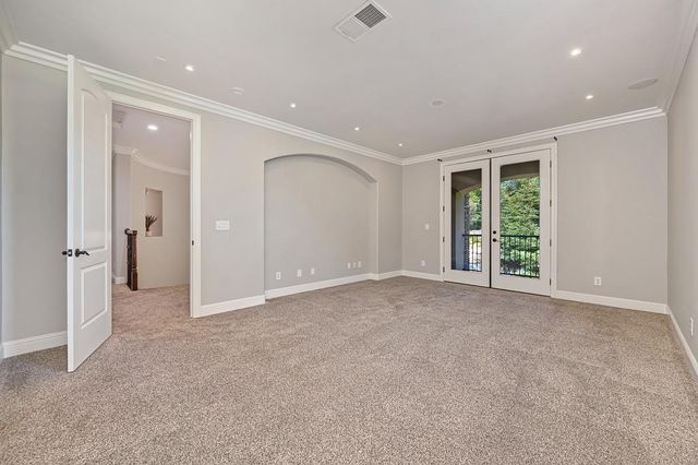 741 Fulton Ave, Sacramento, CA 95825