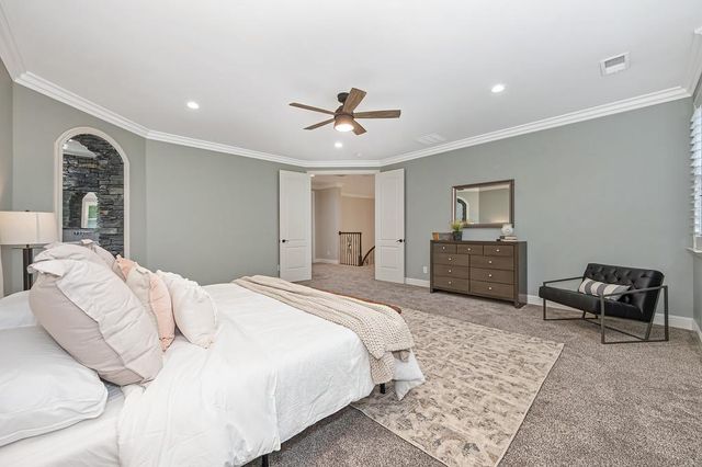 741 Fulton Ave, Sacramento, CA 95825