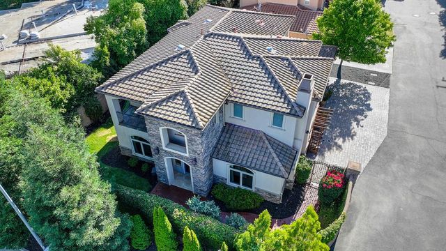 741 Fulton Ave, Sacramento, CA 95825