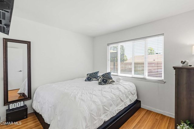904 Silver Cloud Street, Thousand Oaks, CA 91360
