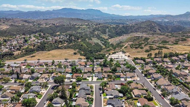 904 Silver Cloud Street, Thousand Oaks, CA 91360