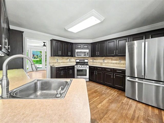 6307 Braidwood Overlook NW, Acworth, GA 30101