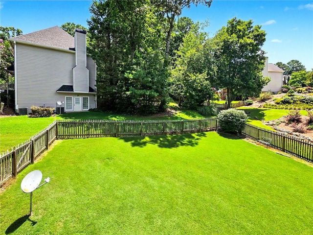 6307 Braidwood Overlook NW, Acworth, GA 30101