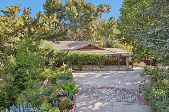 10919 Deliban Street, Tujunga, CA 91042
