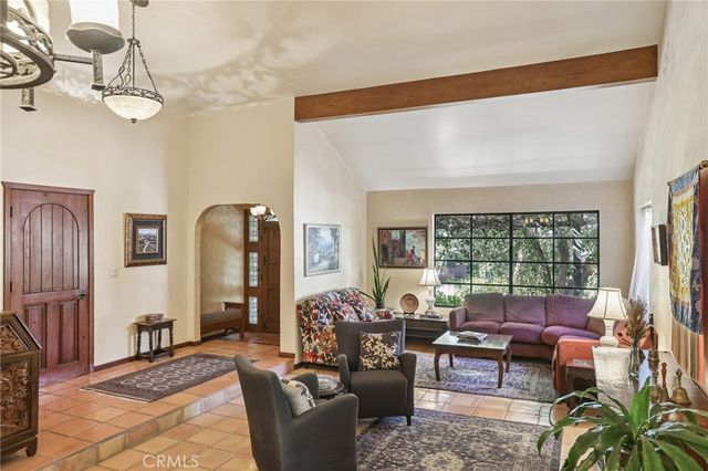 10919 Deliban Street, Tujunga, CA 91042