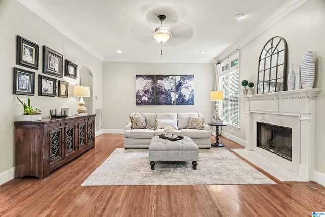 1608 HARDWOOD PARK CIRCLE, Hoover, AL 35242