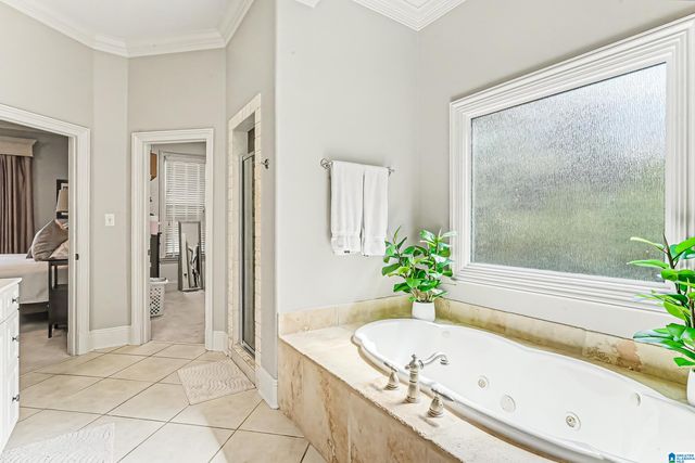1608 HARDWOOD PARK CIRCLE, Hoover, AL 35242