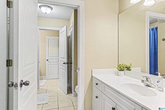 1608 HARDWOOD PARK CIRCLE, Hoover, AL 35242