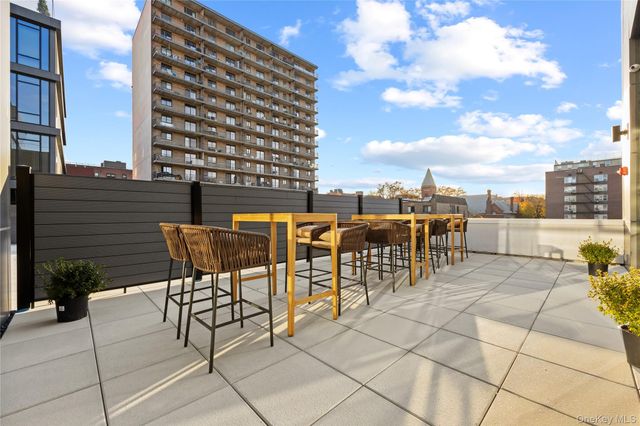 38-20 Parsons Boulevard 426, Flushing, NY 11354