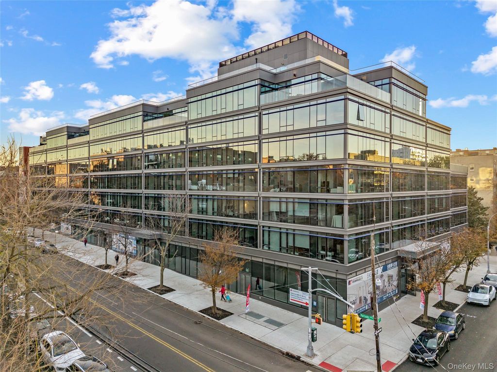 38-20 Parsons Boulevard 426, Flushing, NY 11354