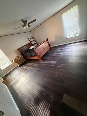8 Lake View Drive, Huntsville, TX 77320