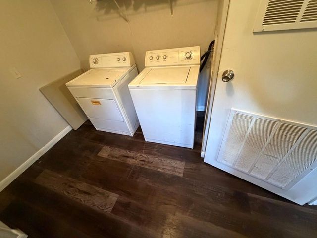 8 Lake View Drive, Huntsville, TX 77320