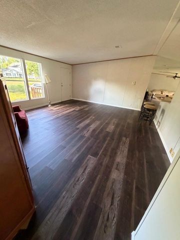 8 Lake View Drive, Huntsville, TX 77320