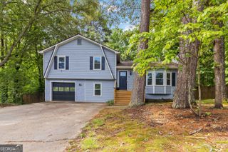 451 Old Towne Trail, Lawrenceville, GA 30046
