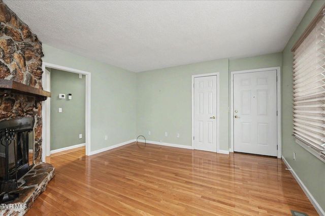 501 Pilgrim Court A, Johnson City, TN 37601