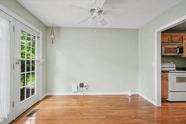501 Pilgrim Court A, Johnson City, TN 37601