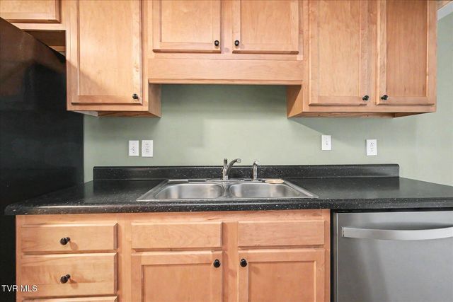 501 Pilgrim Court A, Johnson City, TN 37601