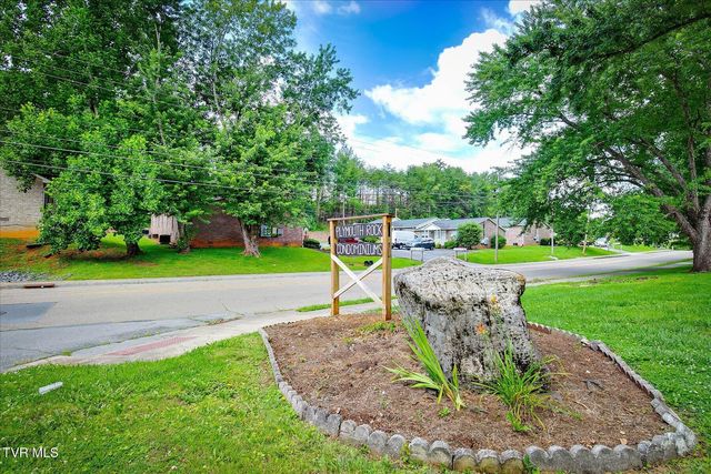 501 Pilgrim Court A, Johnson City, TN 37601