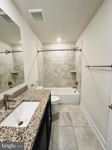 5835 KATE CHOPIN PL, White Plains, MD 20695